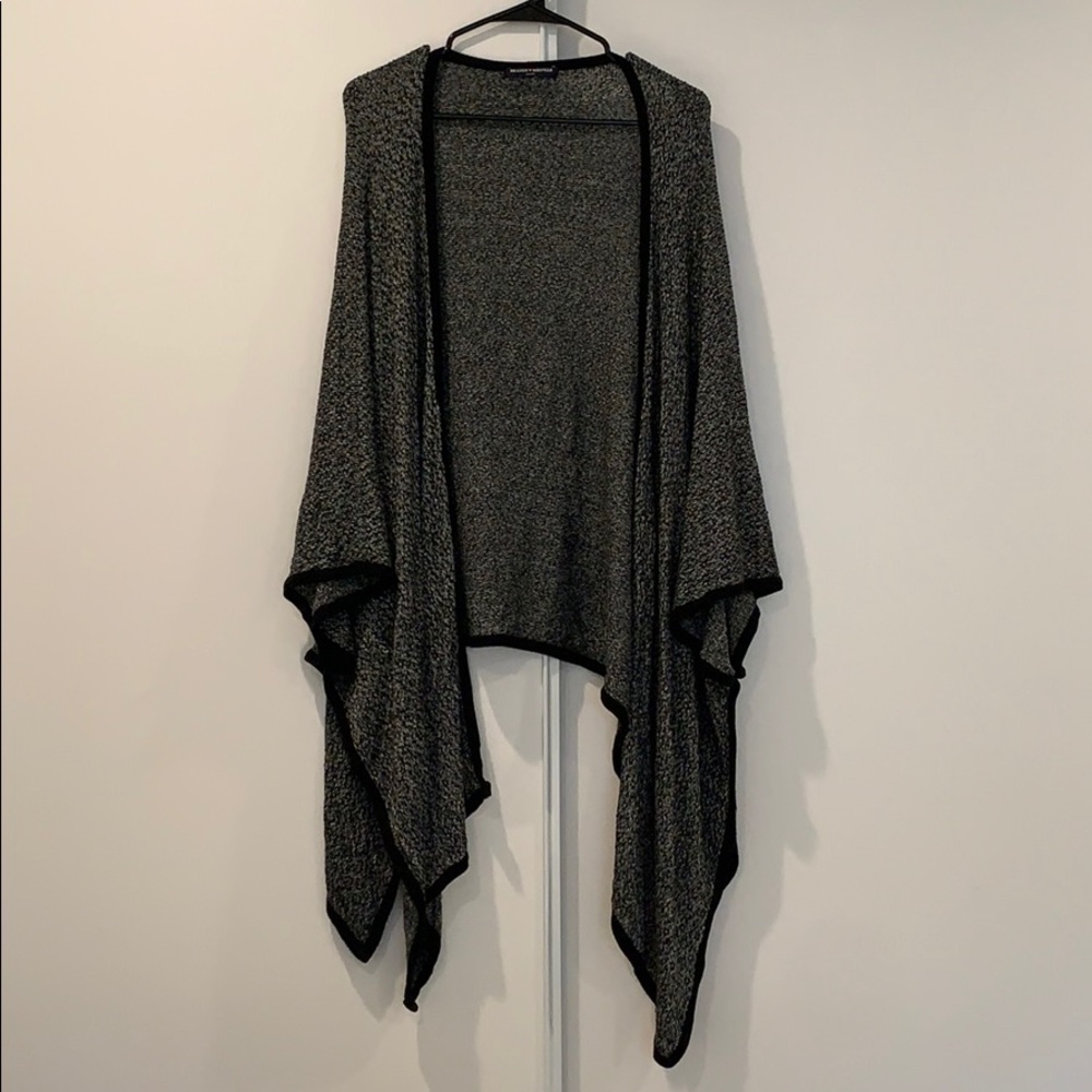 Brandy Melville one size cardigan